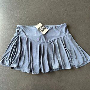 Tresser Mid Waist Ruffle Silky Skort - Small - Charcoal - NWT